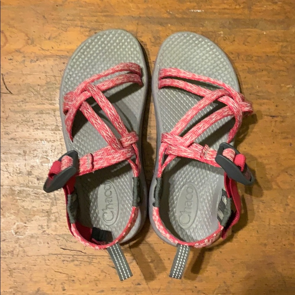 Girls Chacos in Great Shape
